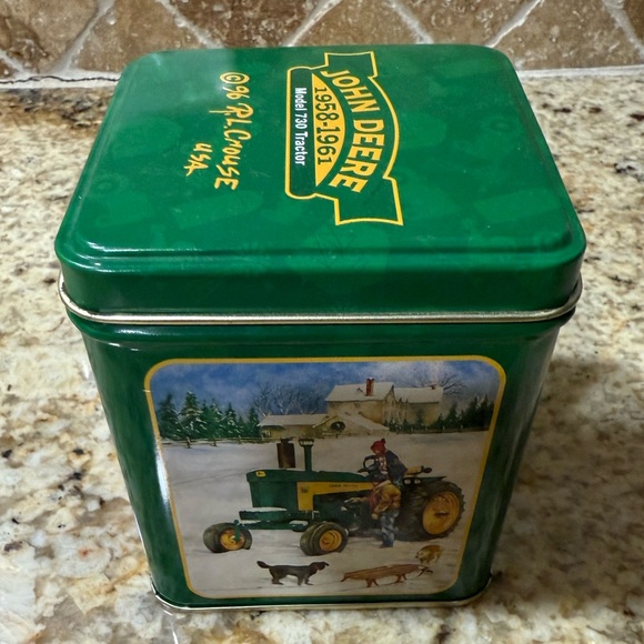 Vintage Storage John Deere Farm Tactor Tin 1958-1961 - Picture 2 of 7